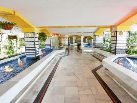 Loft Benalbeach At Costa Del Sol ベナルマデナ エクステリア 写真